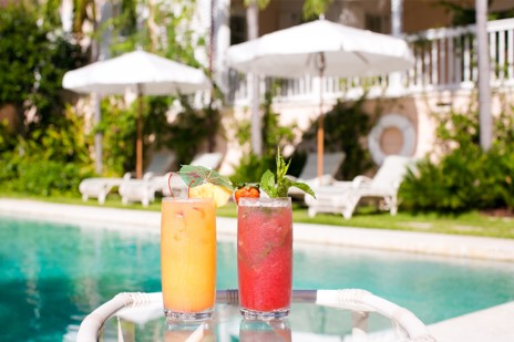 Sip Goombay Smashes back at Bahama House